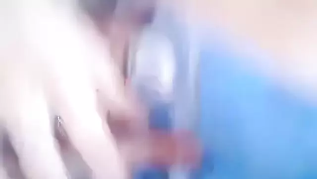 Мужик лапает большие сиськи узбечки